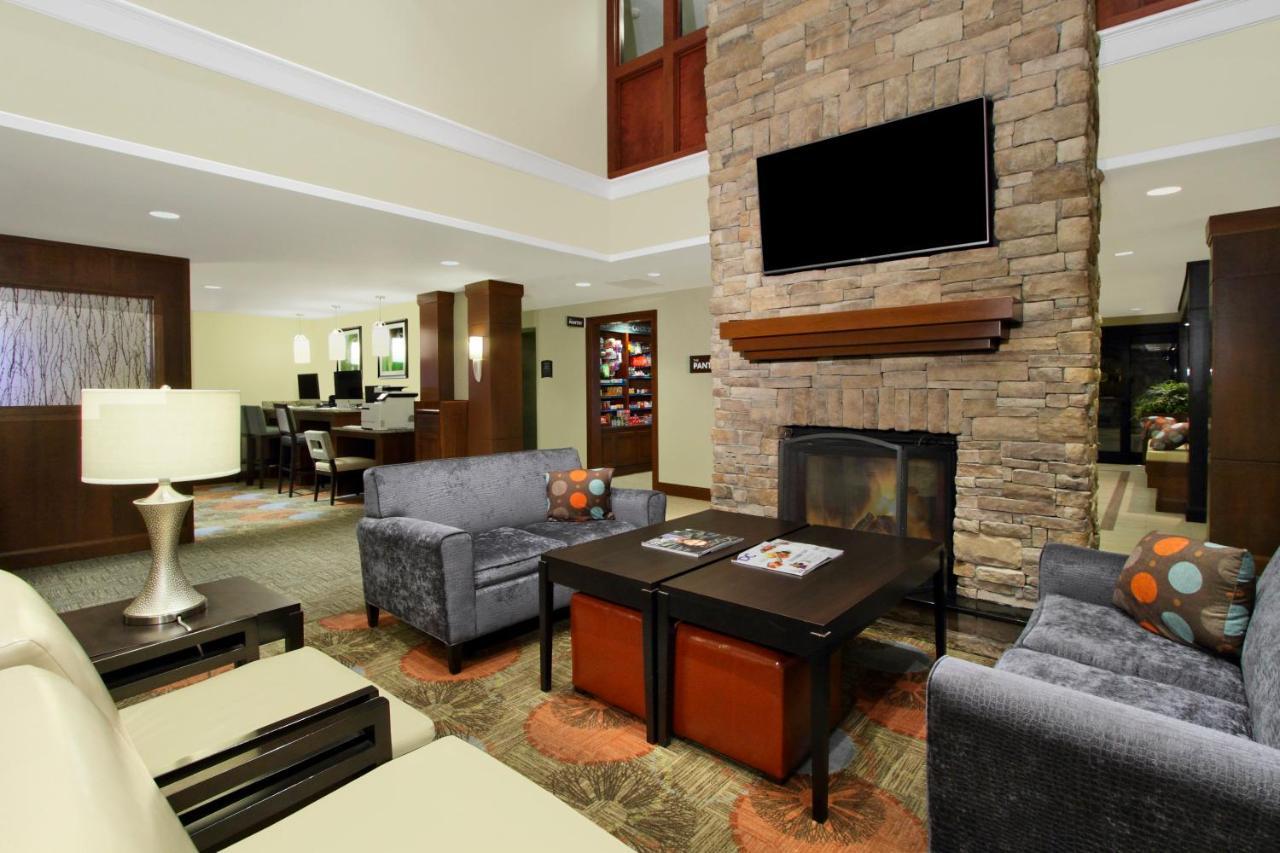 Staybridge Suites Tysons - Mclean By Ihg Экстерьер фото