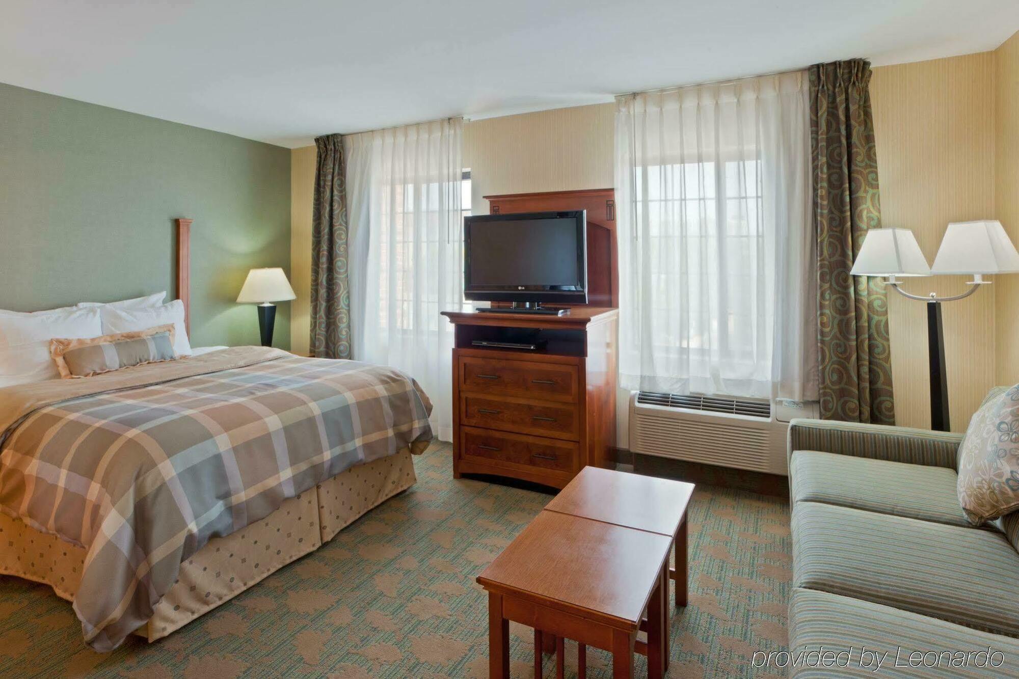 Staybridge Suites Tysons - Mclean By Ihg Экстерьер фото