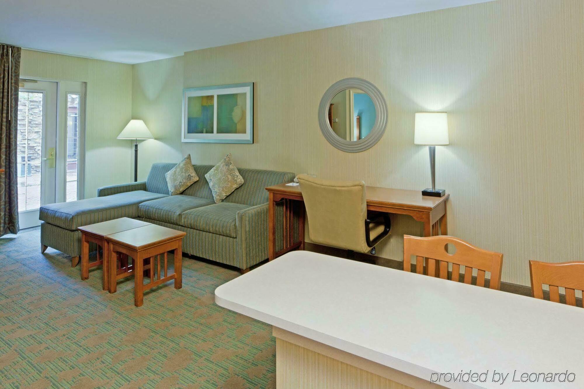 Staybridge Suites Tysons - Mclean By Ihg Экстерьер фото